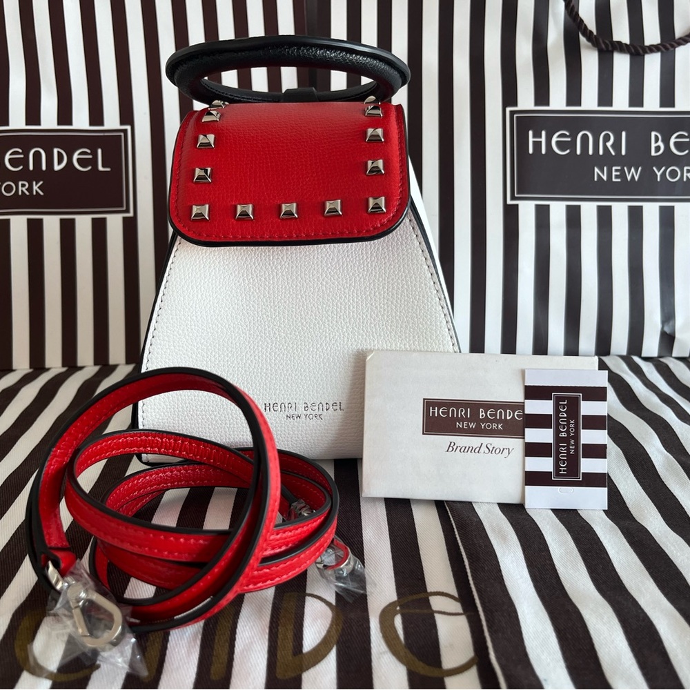 SOLD NWT Henri Bendel pyramid bag